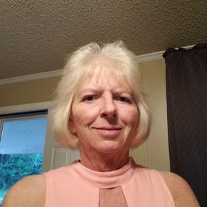 Meet your Posher, Jetta